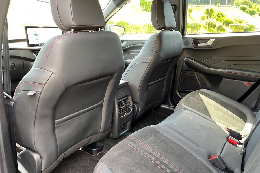 Ford Kuga Photo autoimg-86c60e31c579f7250299637bce17909a48b20b64.jpg