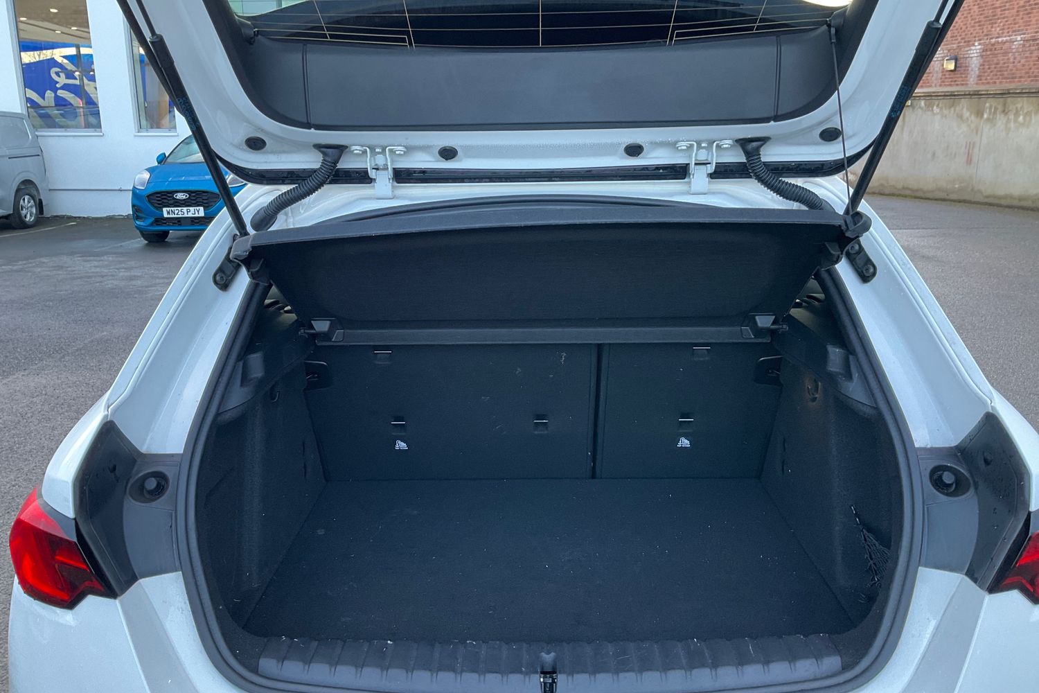 BMW 1 SERIES Photo 20