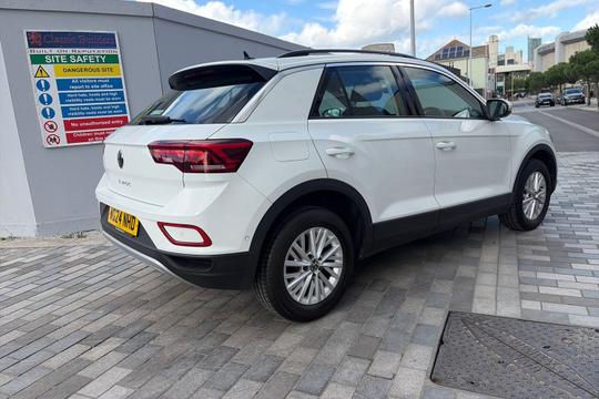 Volkswagen T-roc Photo autoimg-86cbbca6dad5c92063931cdfc43f2585e0205f57.jpg
