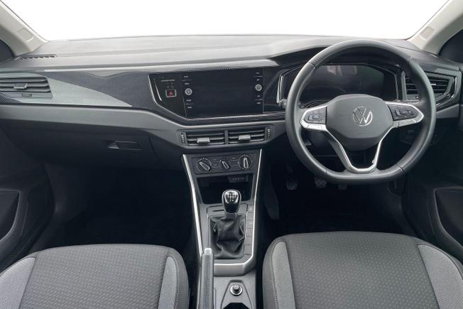 VOLKSWAGEN Polo Photo 10