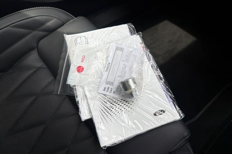 Ford Explorer Photo autoimg-86cea2d382e9bc14009179fccb0f4ded588952b0.jpg