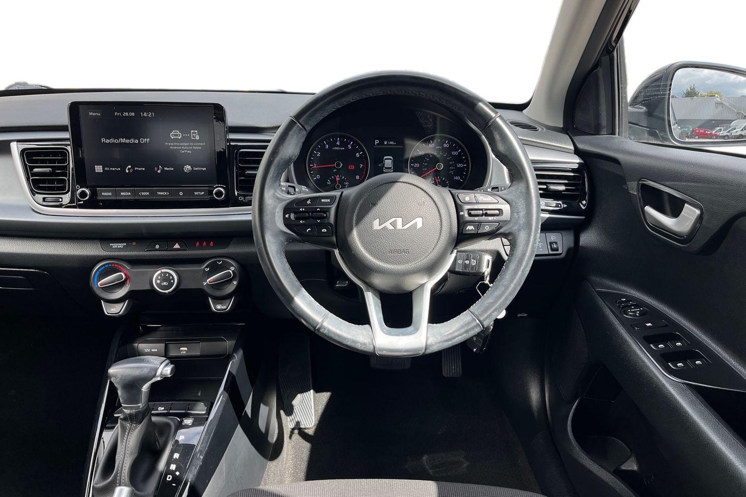 Kia Rio Photo 10