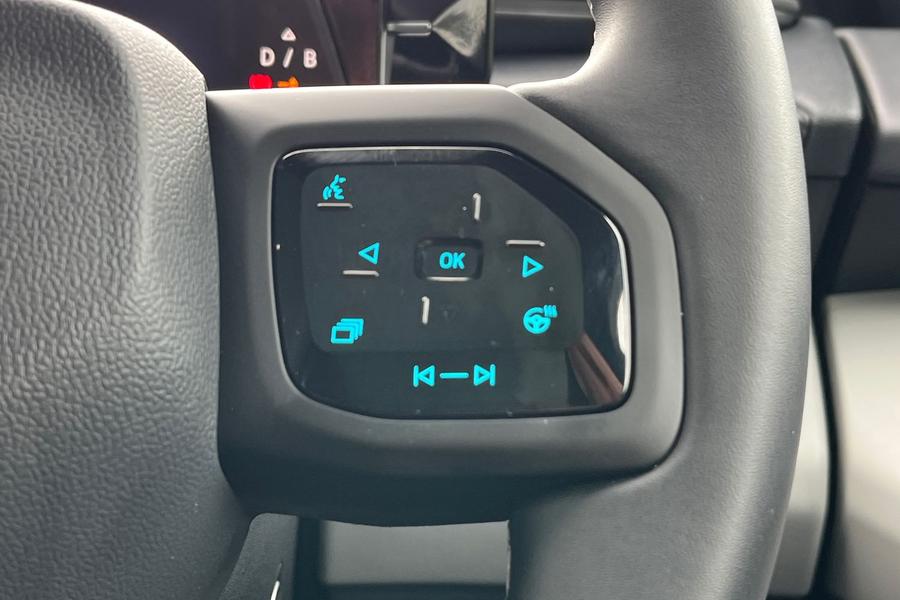 Ford CAPRI Photo autoimg-86d4705524e81a86df846f271be4097d3f025718.jpg