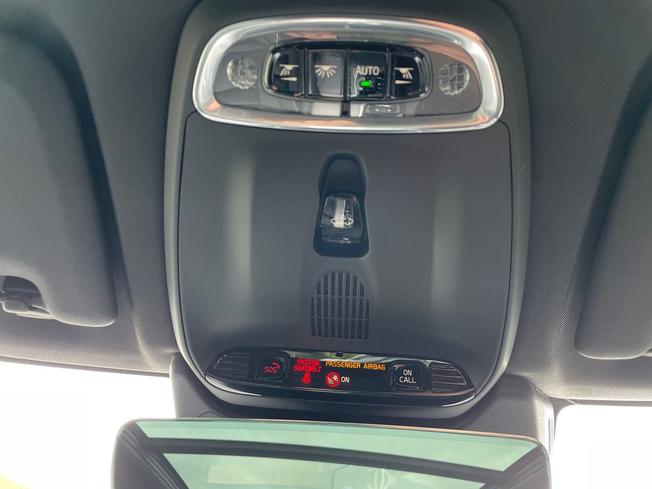 Volvo XC60 Photo 43