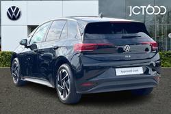 VOLKSWAGEN ID.3 Photo 3