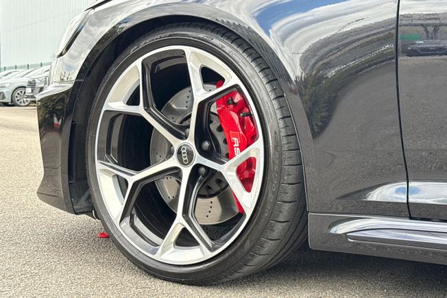 AUDI Rs4 Avant Photo 24