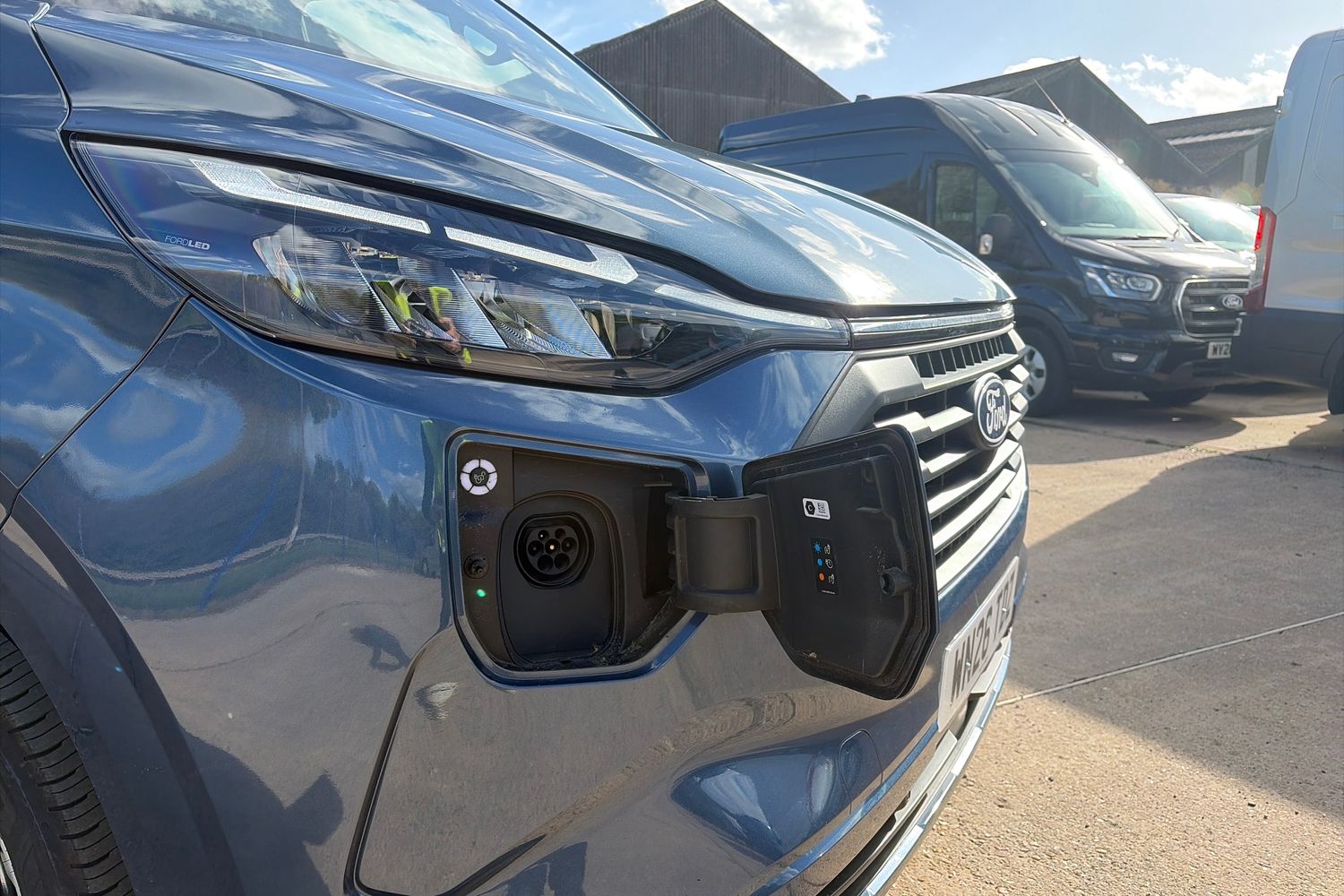 Ford TRANSIT CUSTOM Photo 18