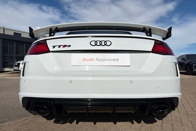 AUDI Tt Rs Photo 33