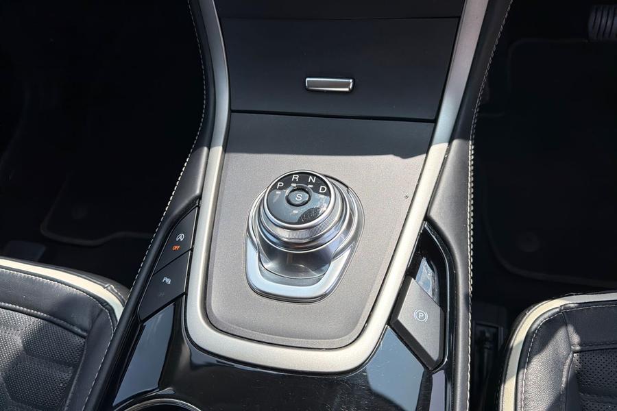 Ford S-Max Photo autoimg-86e335f141ec300a16afd56c508f34104430c505.jpg