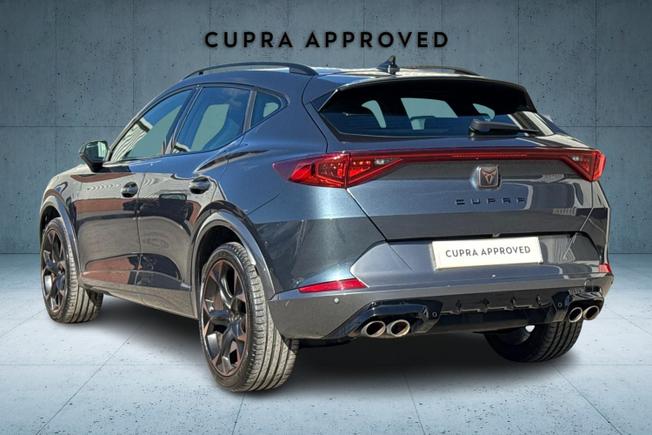 CUPRA Formentor Photo 3