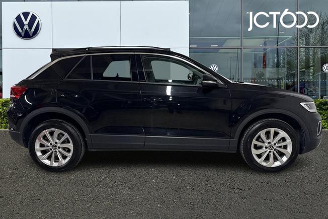 VOLKSWAGEN T-Roc Photo 4