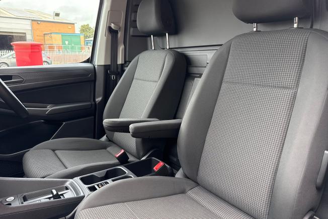 VOLKSWAGEN Caddy Maxi Photo 46