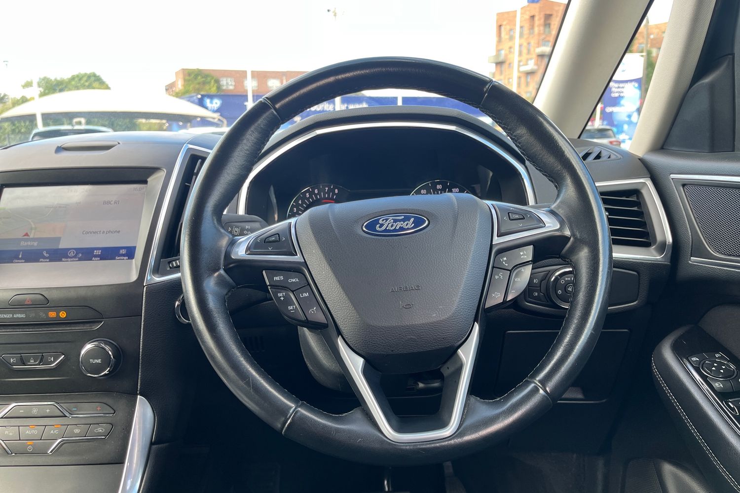 Ford Galaxy Photo 11