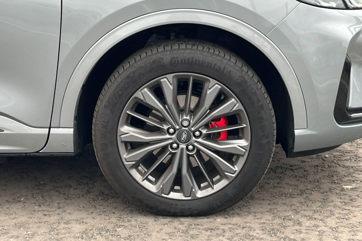 Ford KUGA Photo 7