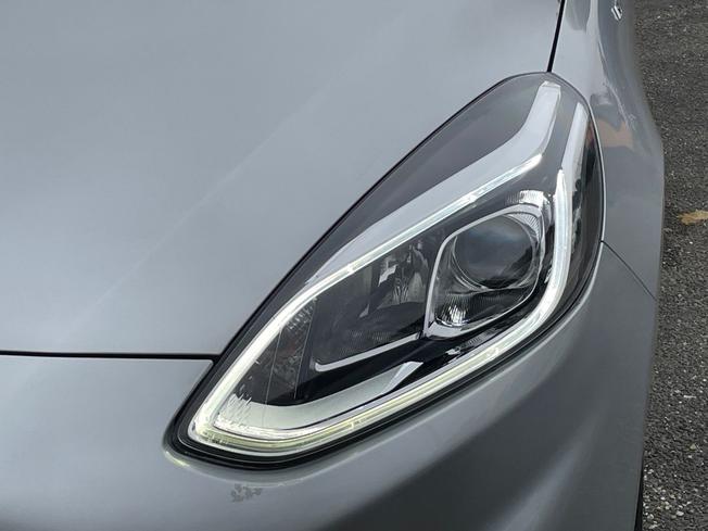 FORD Fiesta Photo 21