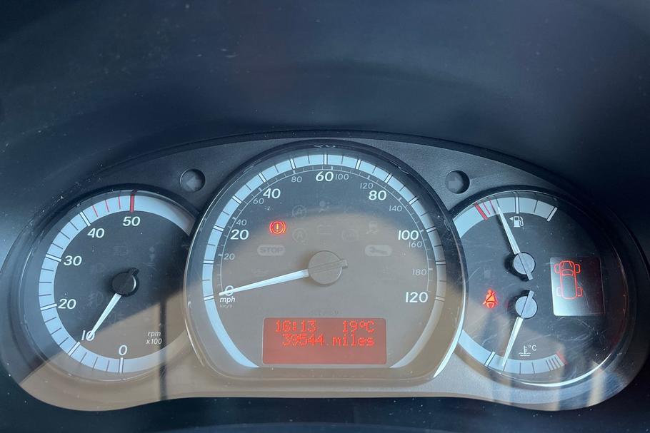Used Mercedes-Benz CITAN BU70VHH 26