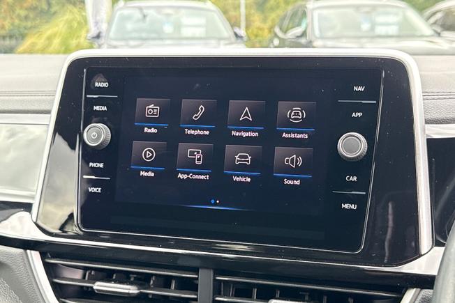 VOLKSWAGEN T-Roc Photo 47