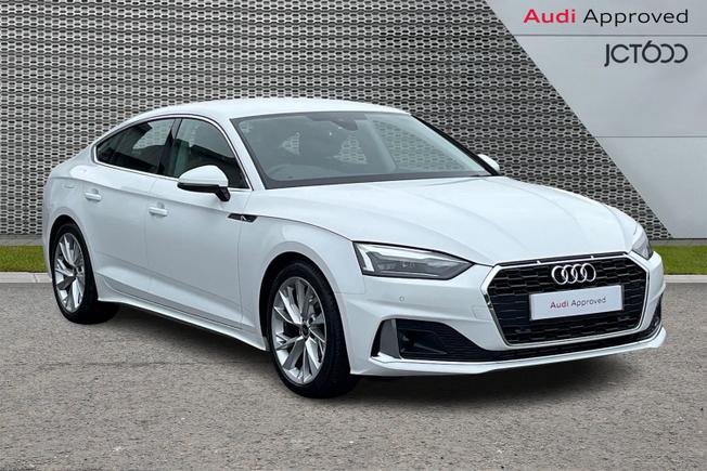 AUDI A5 Photo 1