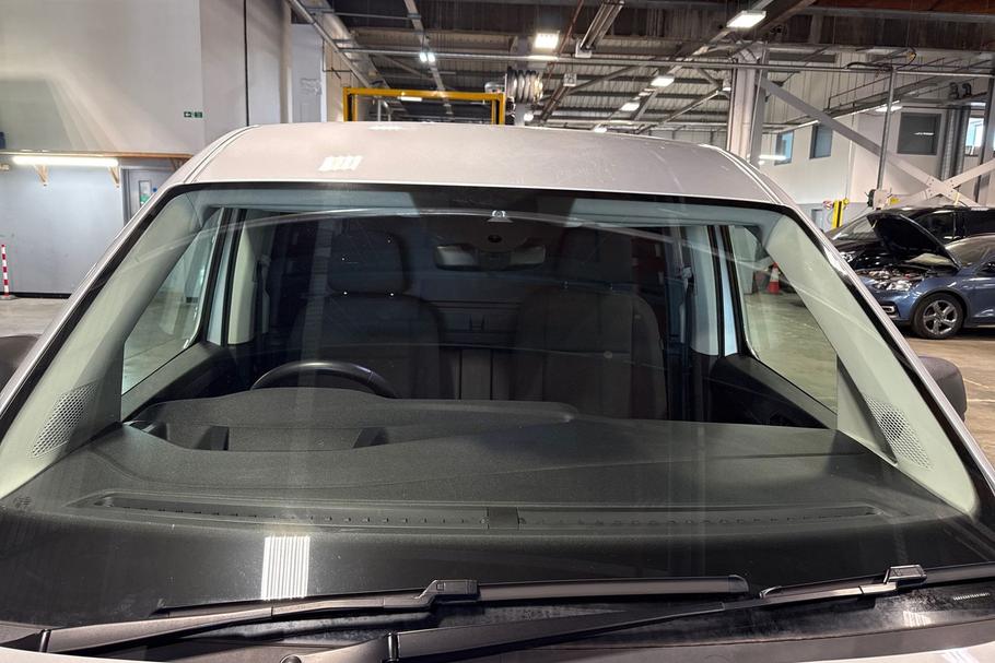 Used FORD TRANSIT CONNECT HS25CGV 15