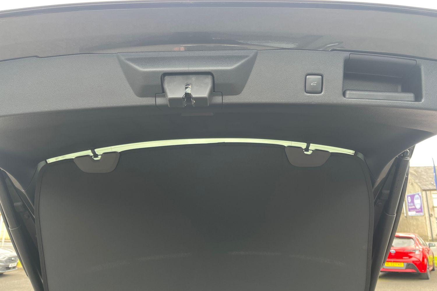 Ford Kuga Photo 23
