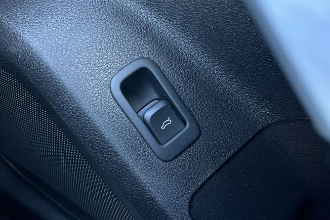 Audi Q2 Photo 32