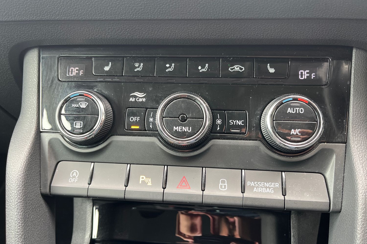 Skoda KAROQ Photo 31