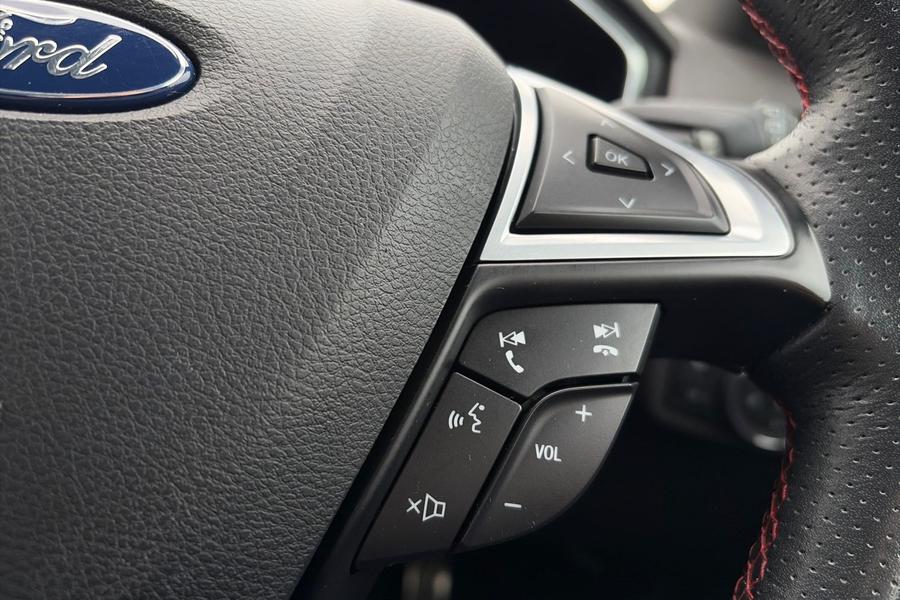 Ford MONDEO Photo autoimg-86fca5aabc696c134772bda9b595d13b993af257.jpg