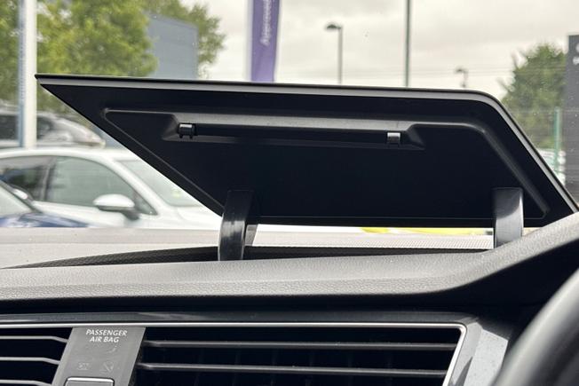 VOLKSWAGEN Tiguan Photo 58