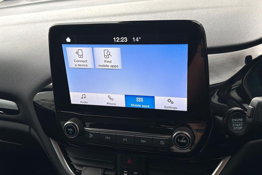 Ford FIESTA Photo autoimg-86ff2234e60a218d81cdbf08e005fb01b143719c.jpg