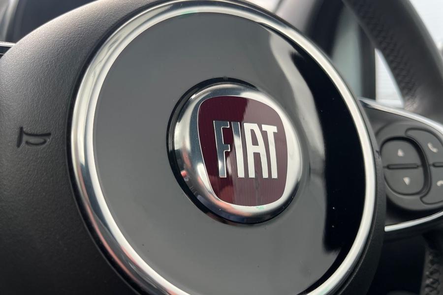Fiat 500 Photo autoimg-87026663e691f6147a93f3676f44f8e14edb49af.jpg