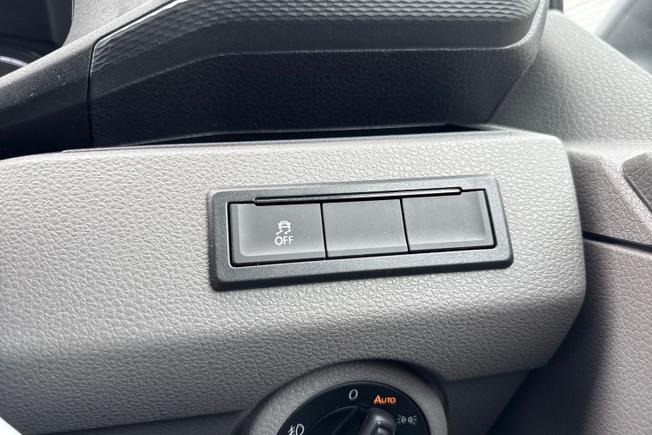 VOLKSWAGEN Transporter Photo 34