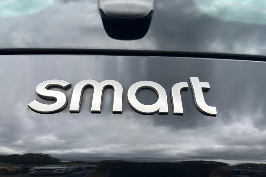 smart FORTWO COUPE Photo autoimg-87060c073a72ecc07444e2a7786744986f06c55c.jpg