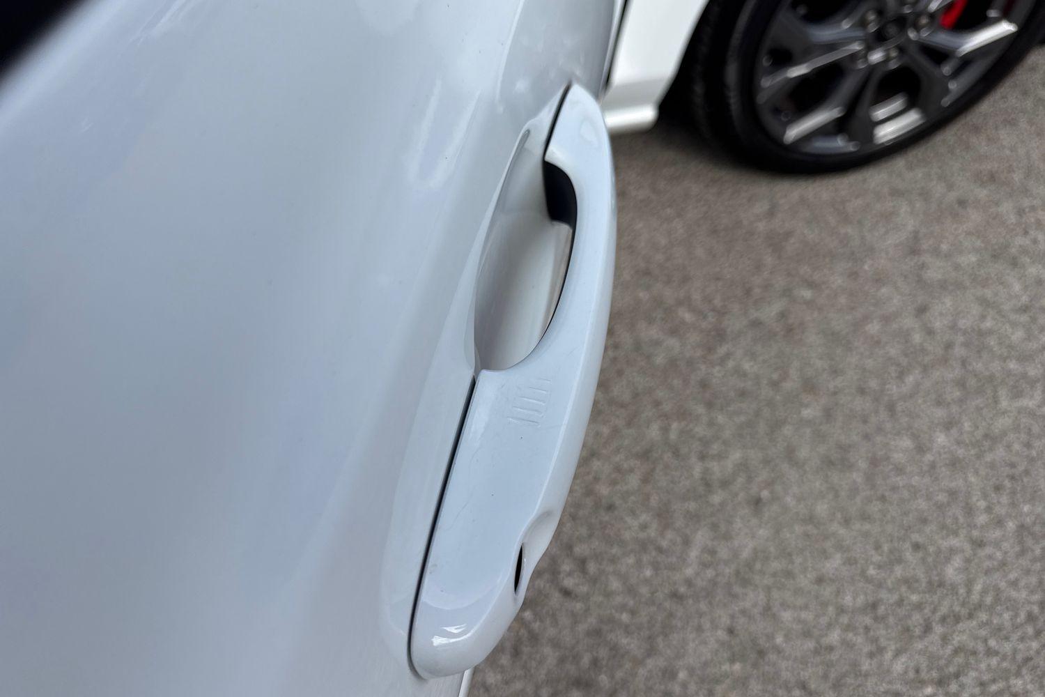 Ford FOCUS Photo 34
