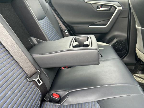 Toyota RAV4 Photo autoimg-870970ea4a73bca91a29eb3f97e3b4d874d4e4fc.jpg