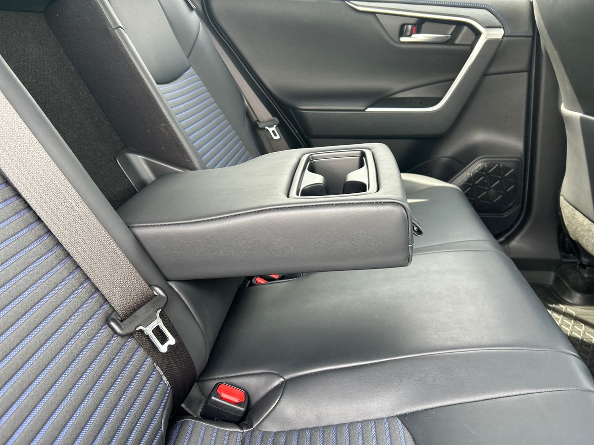 Toyota RAV4 Photo 33