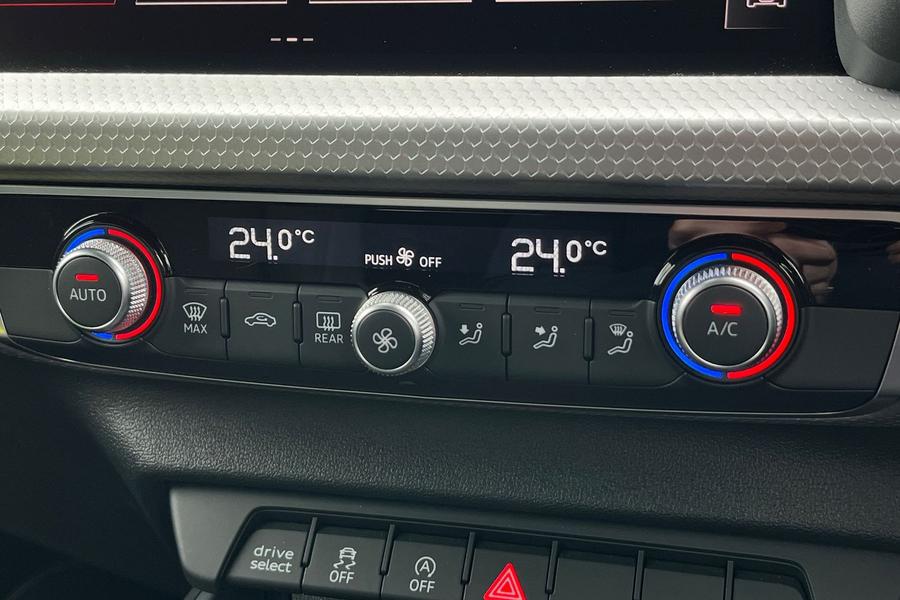 Audi A1 Photo autoimg-8709bbdd9995c0d1e31ca4fa079c801aa901f708.jpg