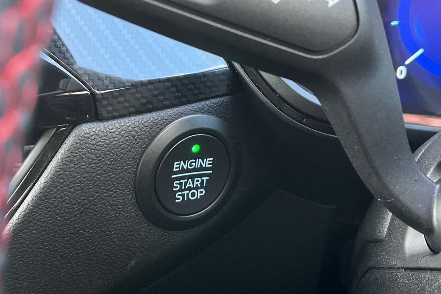 Ford Kuga Photo autoimg-870b466ffd3d882e9b28e9b89c6bdd2f22b9598f.jpg