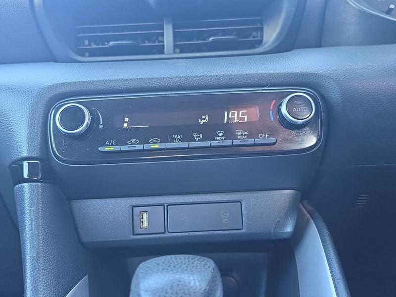 Used Toyota Yaris HF23YDA 36