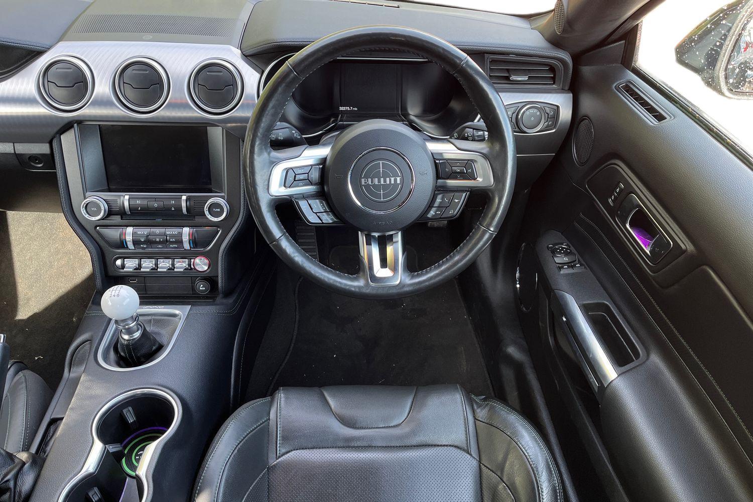Ford Mustang Photo 10