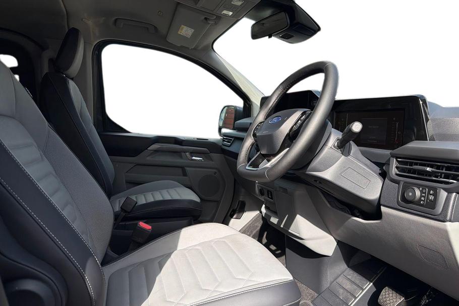 Used Ford TOURNEO CUSTOM 13