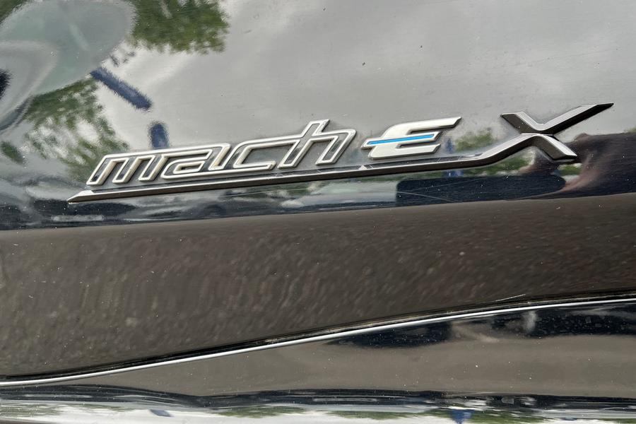 Ford MUSTANG MACH-E Photo autoimg-8711812c3bd21912fb4f4aa9fd46cf2bff14ec47.jpg