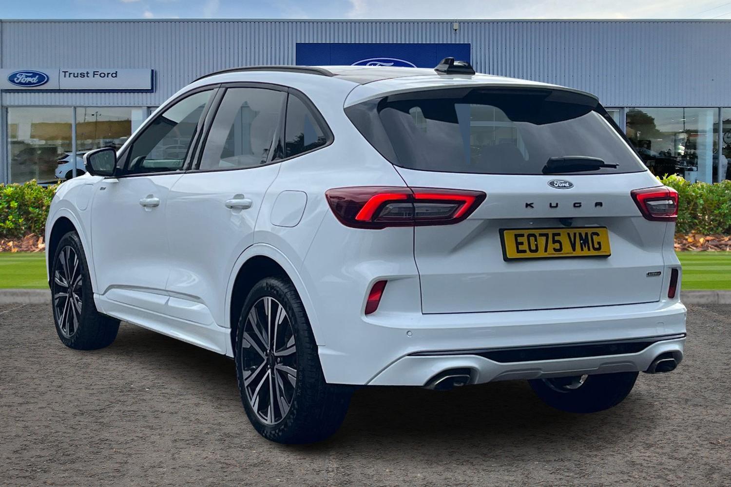Ford Kuga Photo 1
