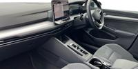 Volkswagen Golf Photo 1