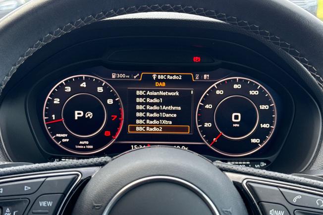 AUDI Q2 Photo 29