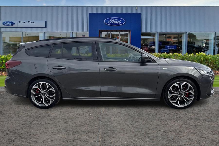 Ford FOCUS Photo autoimg-8716a706cf7ada7844dbfd773311ff18a2604587.jpg