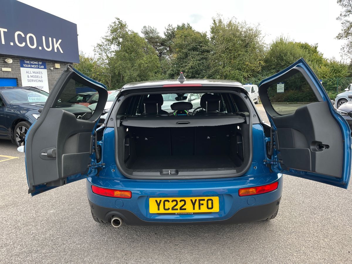 MINI Clubman Photo 23
