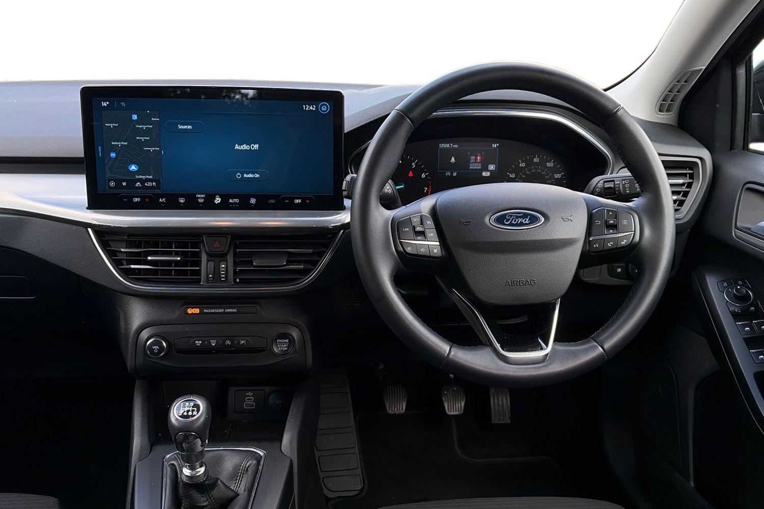 Ford Focus Photo 10