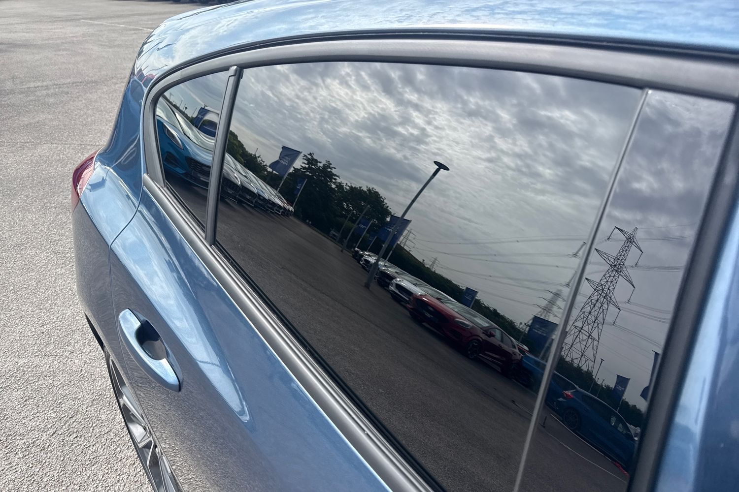 Ford FOCUS Photo 34