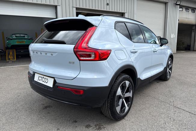 VOLVO Xc40 Photo 22