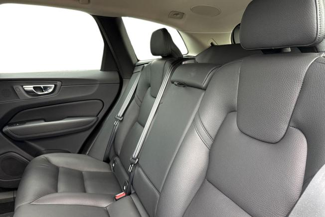 VOLVO XC60 Photo 9